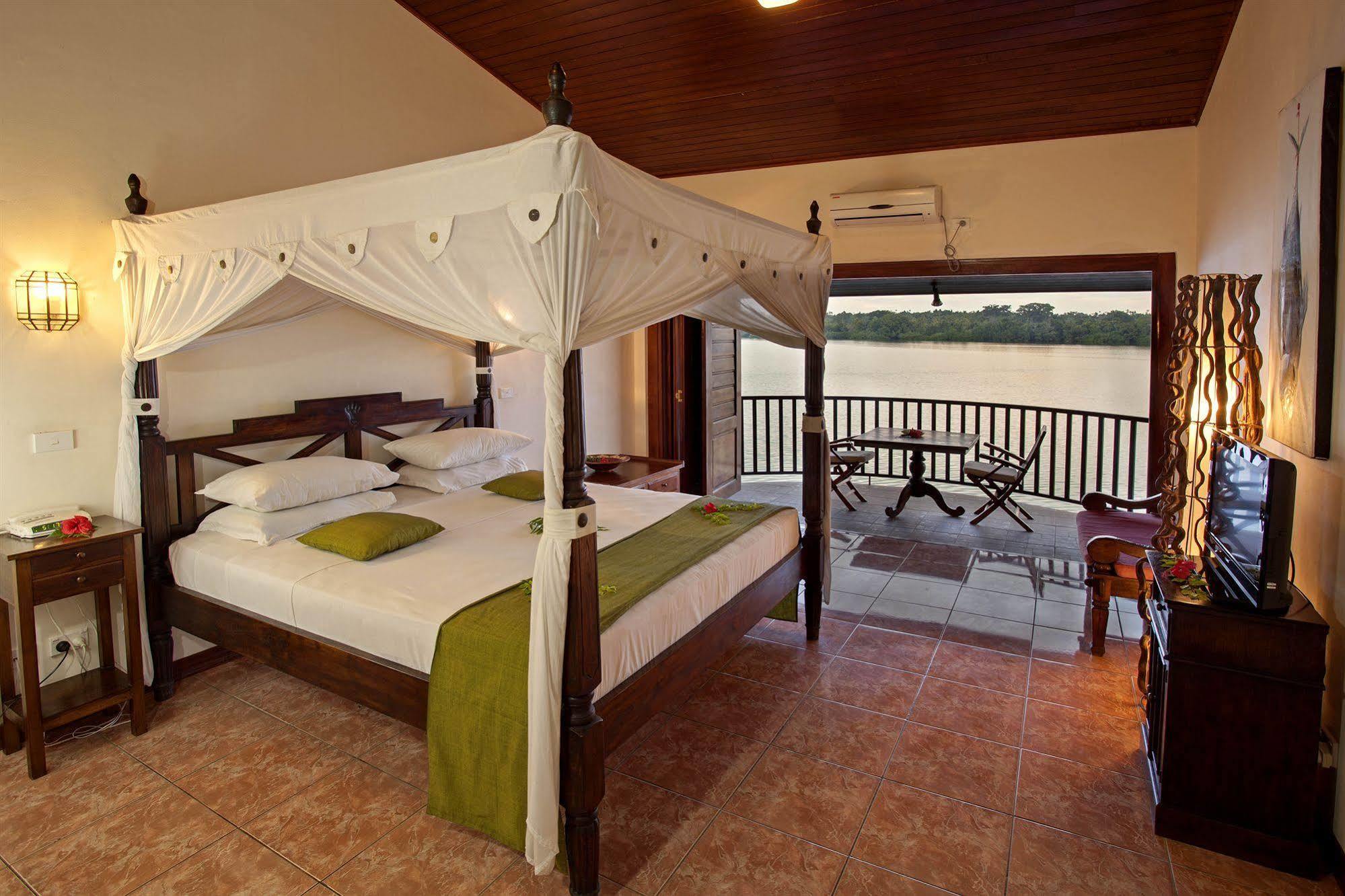 פורט וילה Sunset Bungalows Resort, Vanuatu מראה חיצוני תמונה
