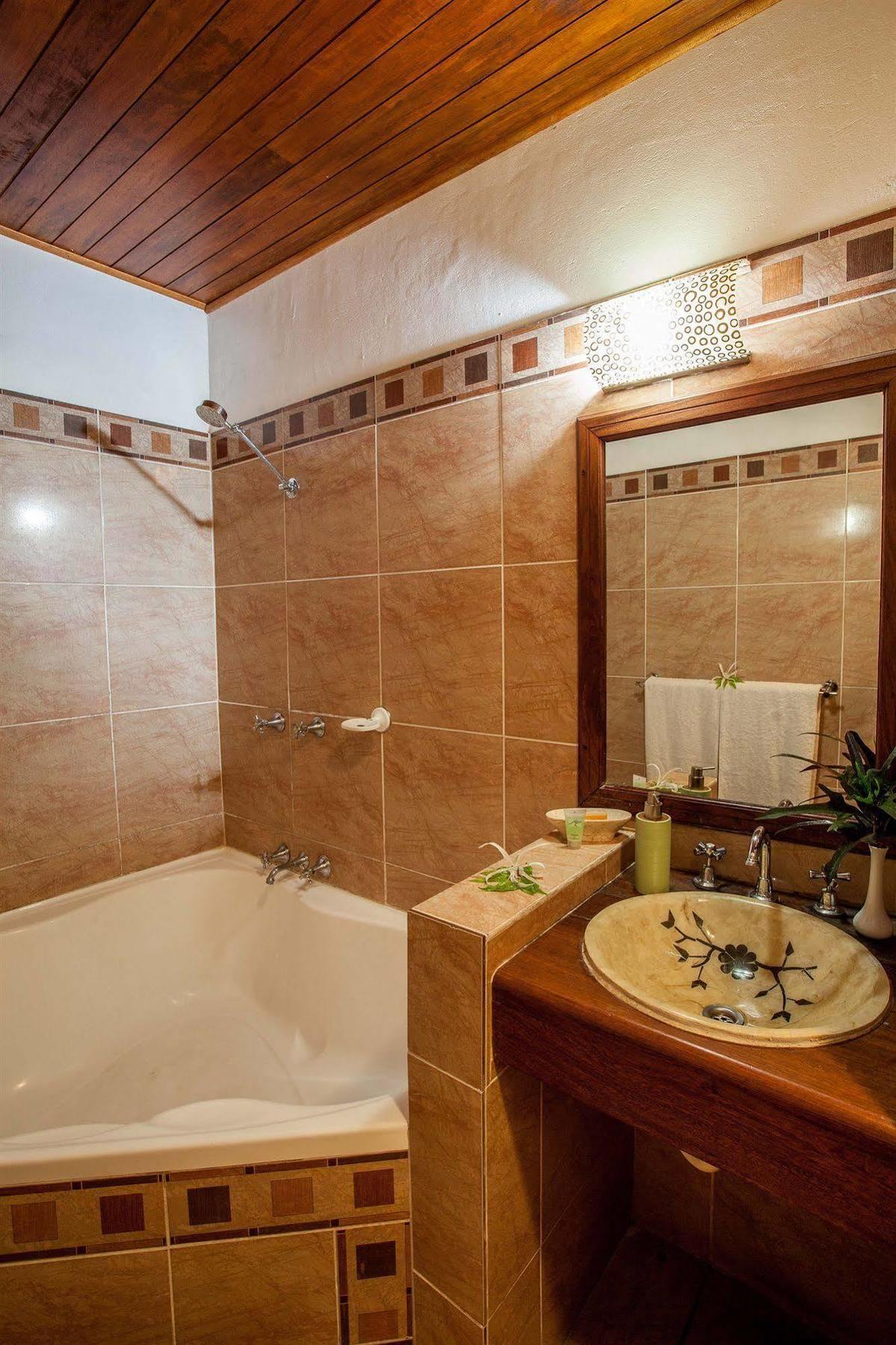 פורט וילה Sunset Bungalows Resort, Vanuatu מראה חיצוני תמונה